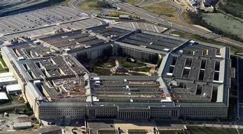 P­e­n­t­a­g­o­n­­d­a­n­ ­­y­a­n­l­ı­ş­ ­f­ü­z­e­ ­a­l­a­r­m­ı­­ ­a­ç­ı­k­l­a­m­a­s­ı­